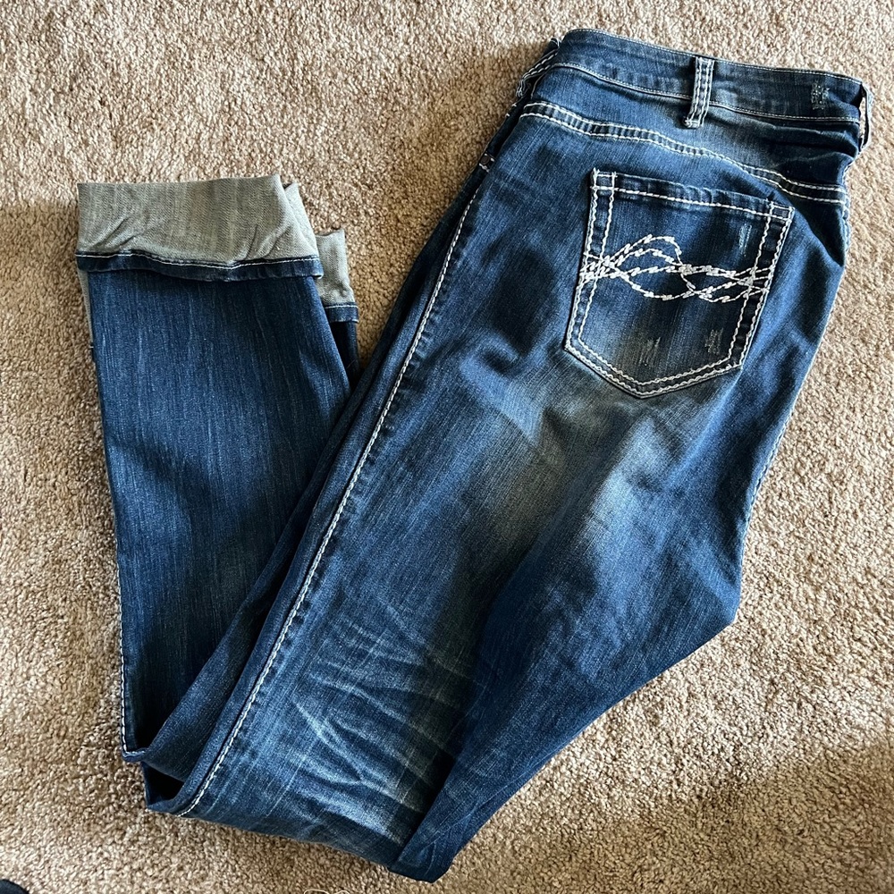 Plus size cowgirl tuff jeans